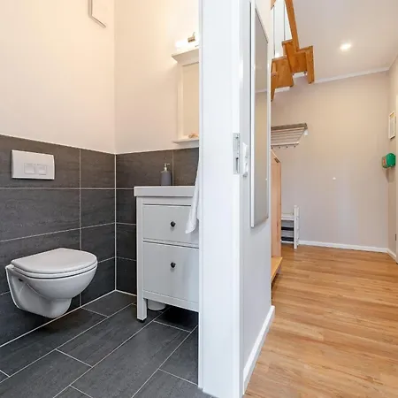 De Hueues Achtern Sandlid Haus B 公寓